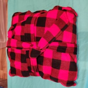 Wondershop at Target Red Flannel Unisex Robe Size XXL